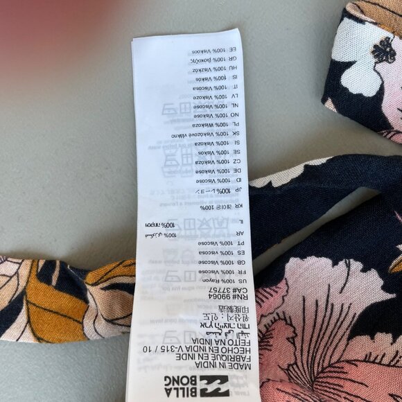 Billabong Shirt Size Medium Floral Crop Flare Sleeve Blouse Button Front Tie Nec - Picture 4 of 7